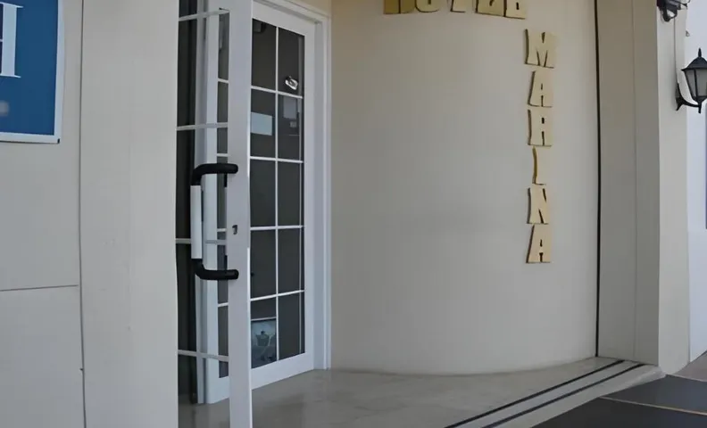 Hotel Marina