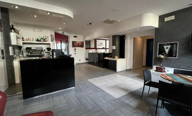 Master Hotel