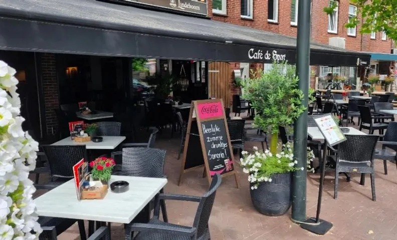 Hotel Café de Sport
