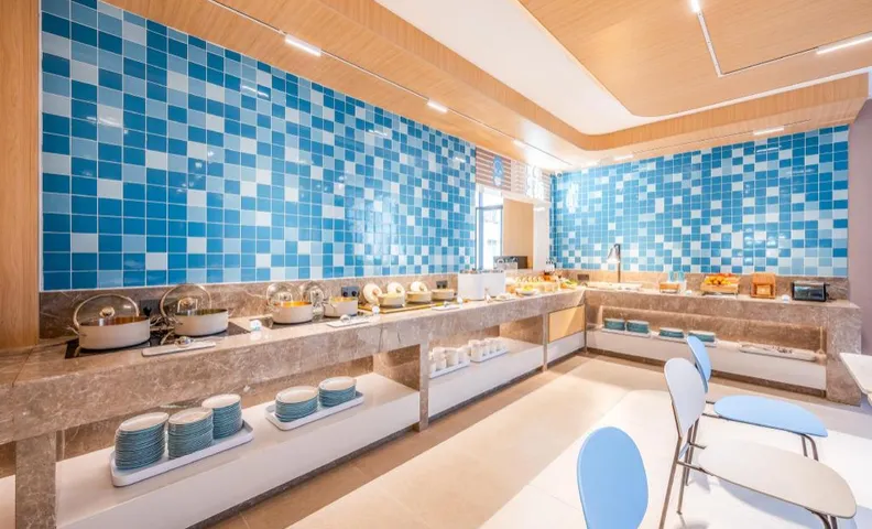 Home Inn Neo - Puyang Central Plaza Branch
