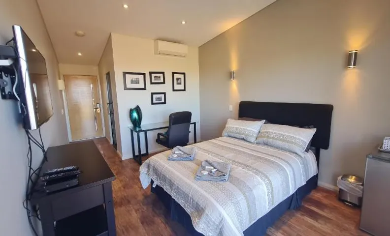 Cue Motel