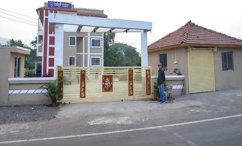Hotel Devanshri Rooms & Restaurant