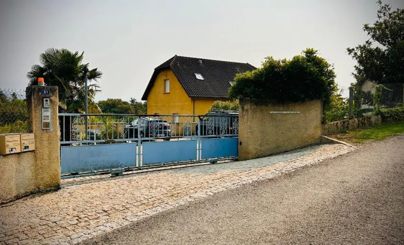 Maison Fleurie