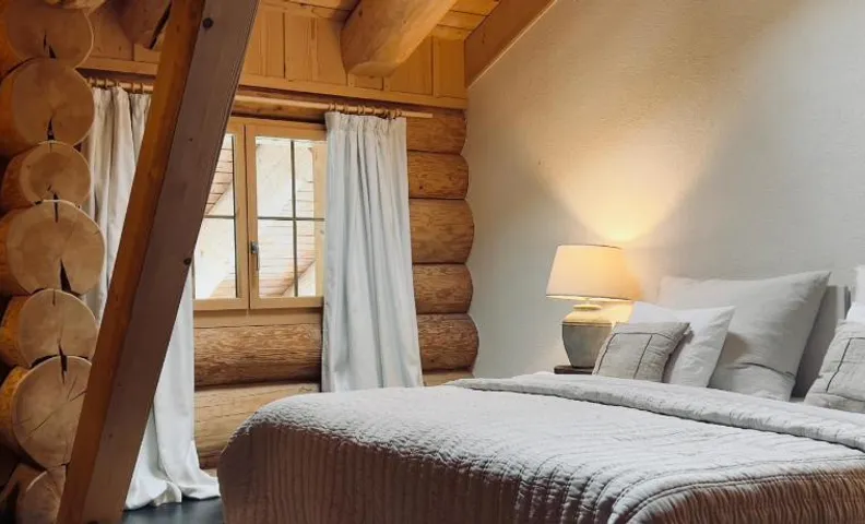 Standard 3 - Private Bathroom - Heiti Lodge