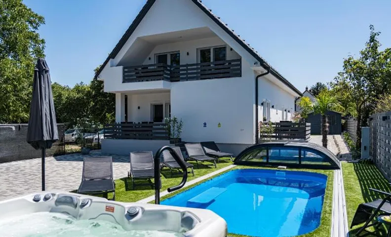Balatonic Lime apartmanház