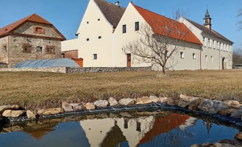 Penzion Zámek Drahonice