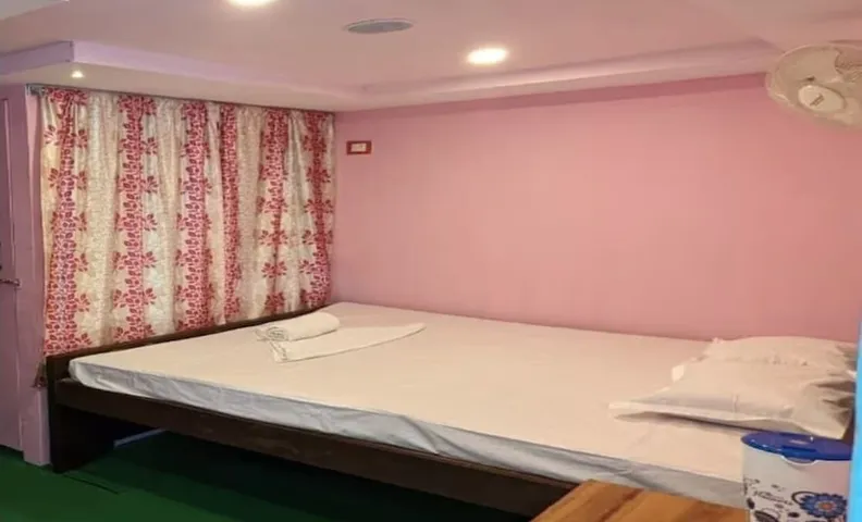리조트 이치체 쿠티 우반 익스프레스