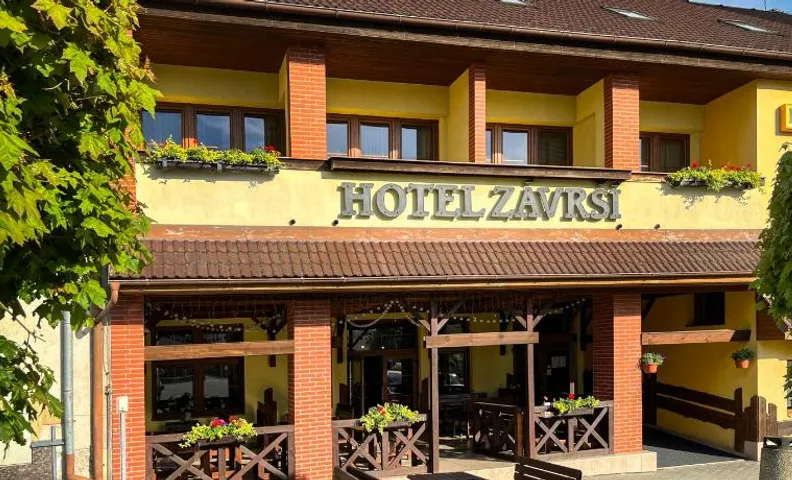 Hotel Závrší