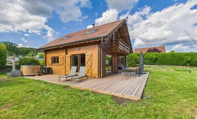 Cozy chalet with Nordic bath