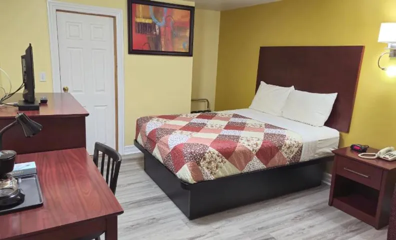 Deep River Motel