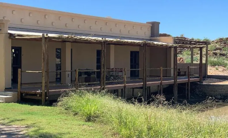 The Damm House, Crystal View Vineyards