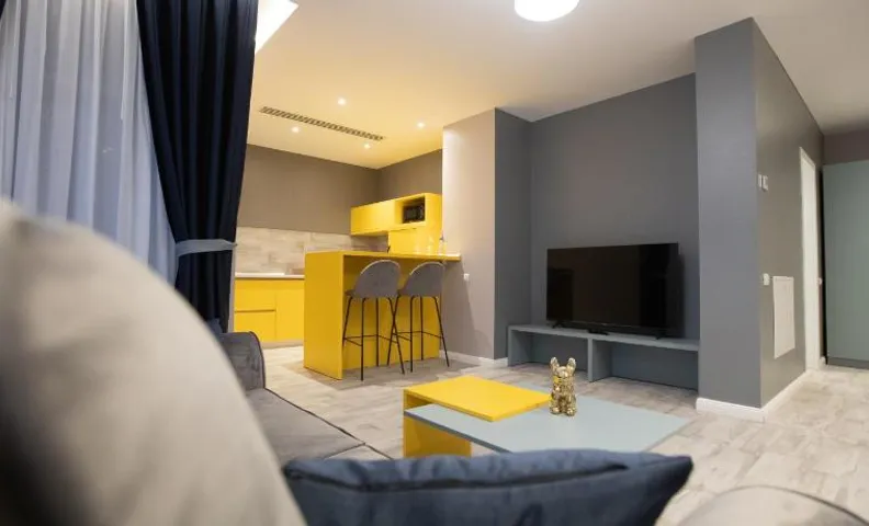 Omnia Apartments