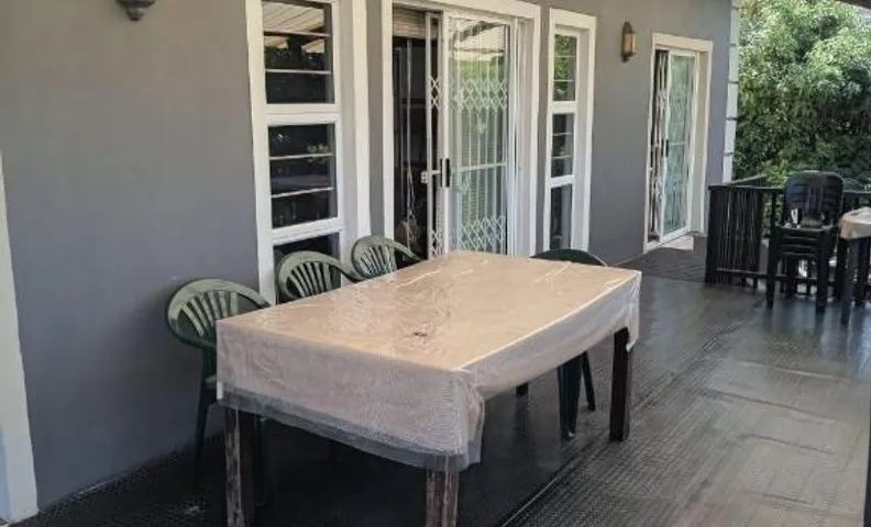 A-Z Holiday Accommodation Winkelspruit KZN