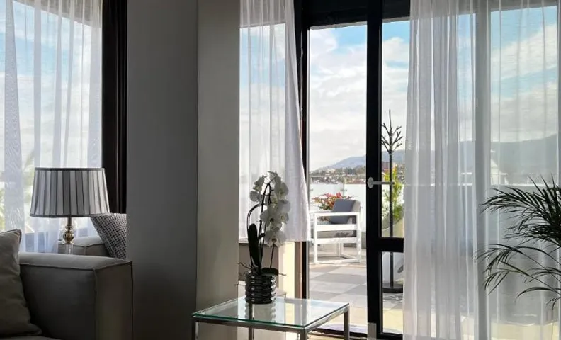 Sky Roof Apartments