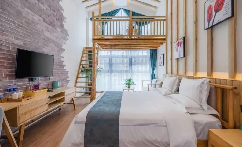 Duyun JuZhi · Memory Hotel (Qiannan Normal University)