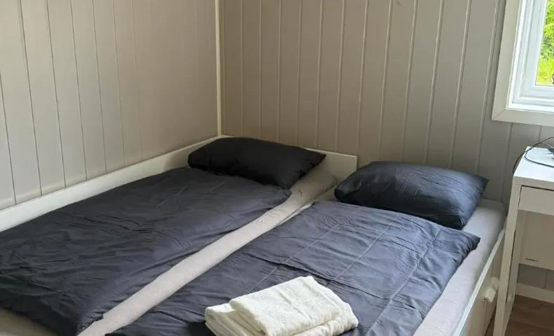 Room with shared kitchen and bathroom nr 3