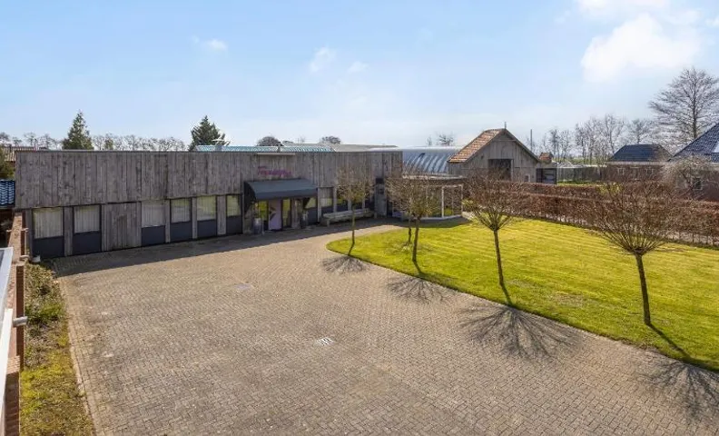 Hunzego Hotel