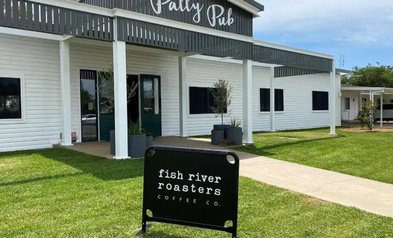 Pally Pub