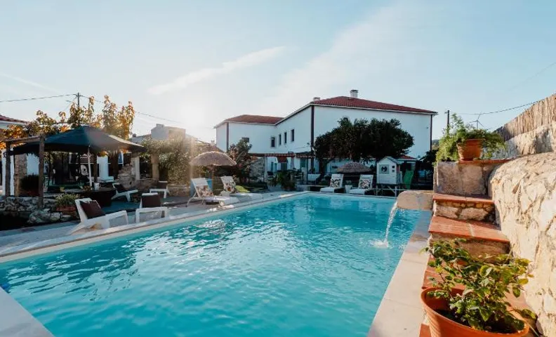 Casa da Cerca-Suíte Aconchegante com Piscina