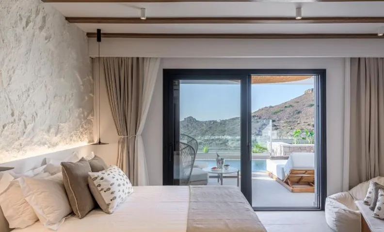 Geomilos Private Suites Milos
