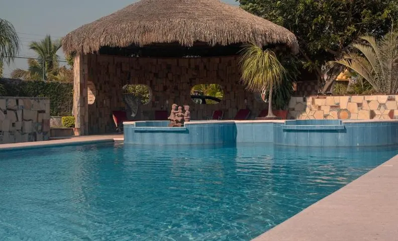 Escápate a una quinta con alberca, asador y diversión en familia