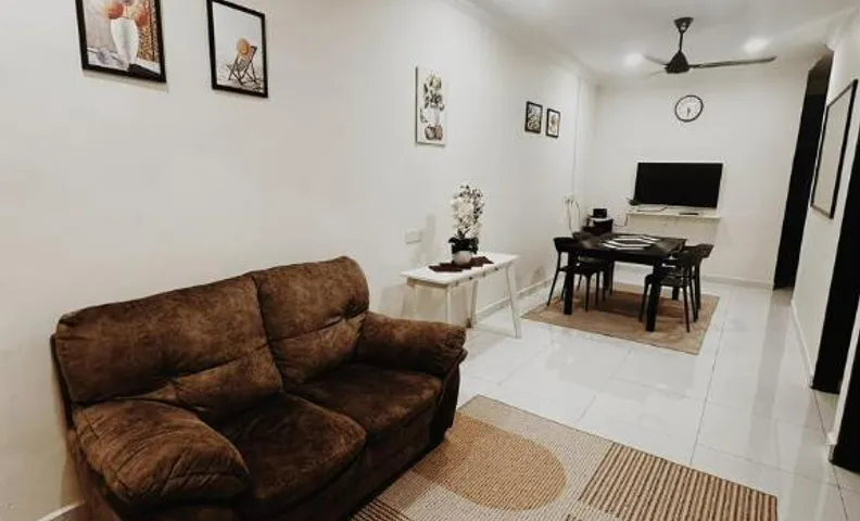 FF HOMESTAY STATION 18 IPOH
