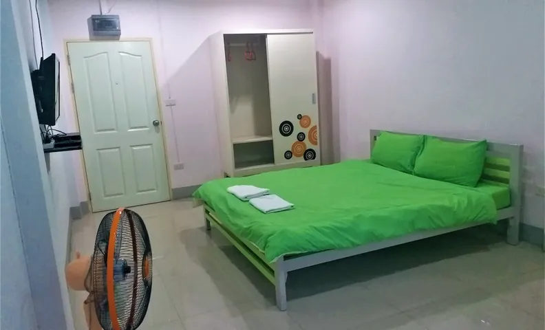 챠왈리 플레이스