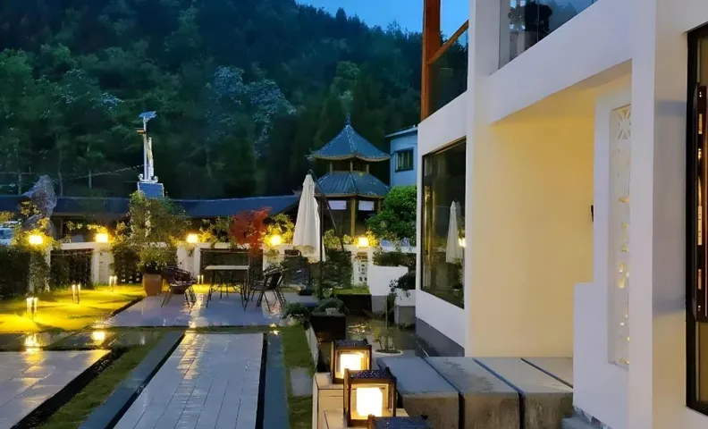 Floral Hotel·Guiyang Xingxiu Hotel