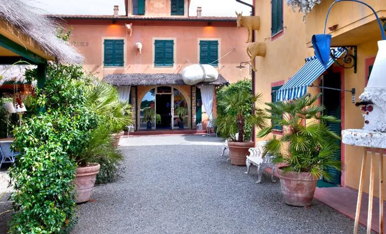Fattoria Santa Lucia Borgo alla Cantina