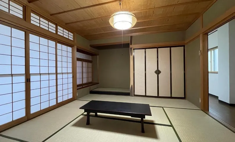 HEISEI INN Guesthouse