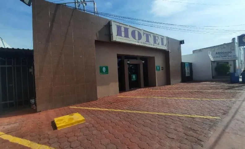 Garcia's Suites y Hotel Villegas