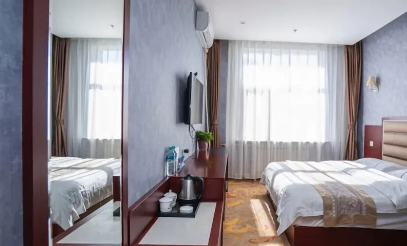 YunLong HOTEL