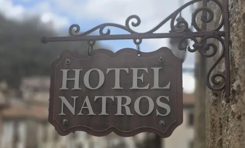 Hotel Natros