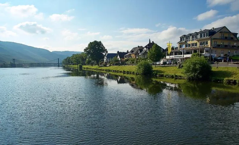 Sonnenuhr