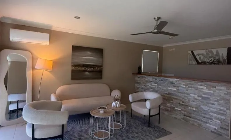 Serene Glen Eden Retreat Ground Floor in a shared property