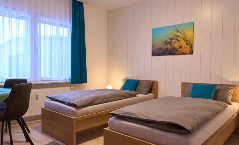 38364 Schöningen-Gästezimmer mit Gemeinschaftsküche und -bad