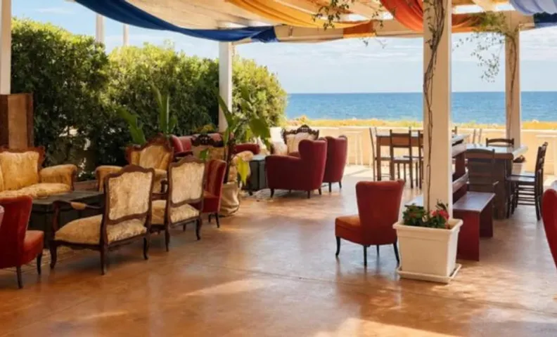 Calabernardo Suites