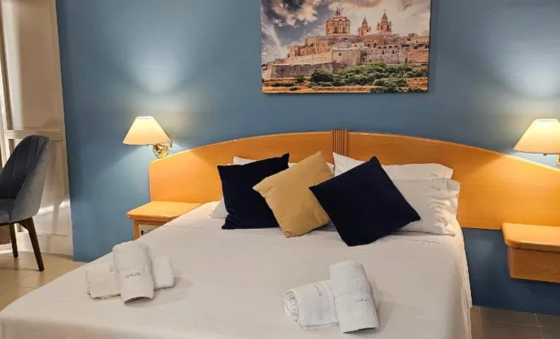 La Playa Hotel