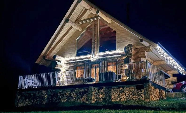 Medveď, Vlk, Líška Zrubová rozprávka nad rybníkom