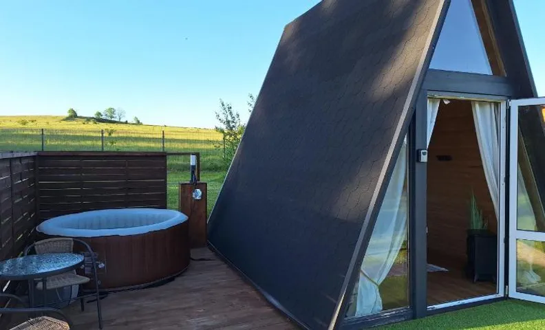 Domek SZAŁAS blisko Świeradów zdrój i zamek Czocha, JACUZZI 60zł pierwsza doba, kolejna 30zł