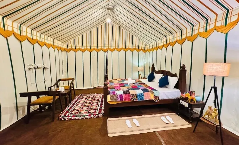 Venture Desert Camp