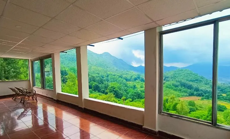 Kings Court Village Resort