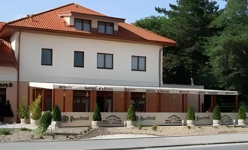 Hotel Novy Kastiel