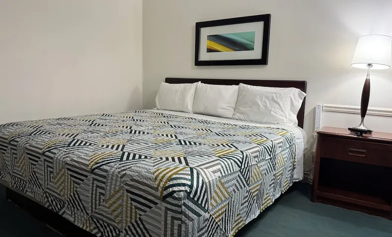 WINDTREE INN
