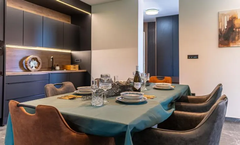 Villa Novara Holiday Home