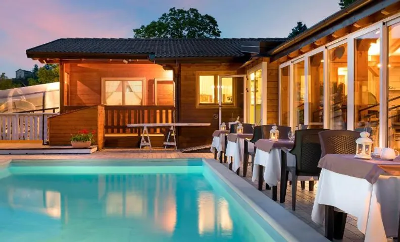 Glamping Villaggio Parco Dei Castagni 4 stelle