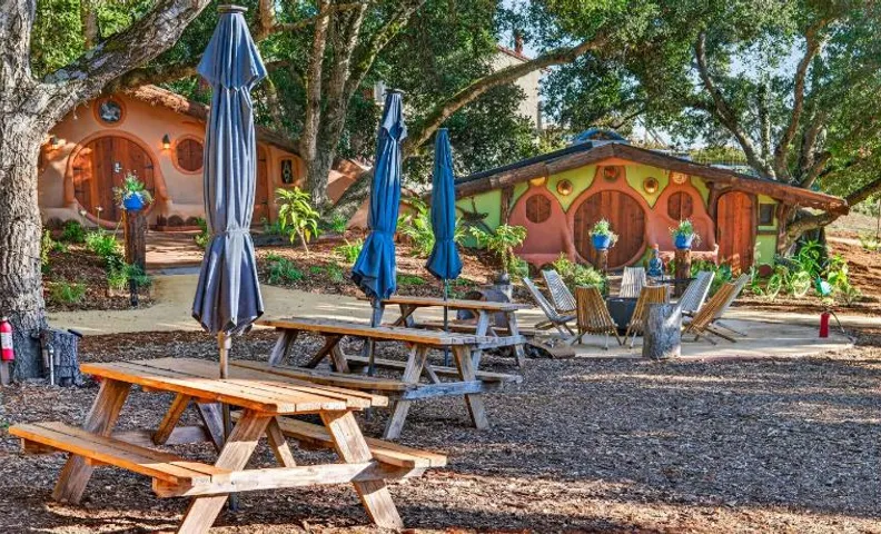 Hobbit Hideout