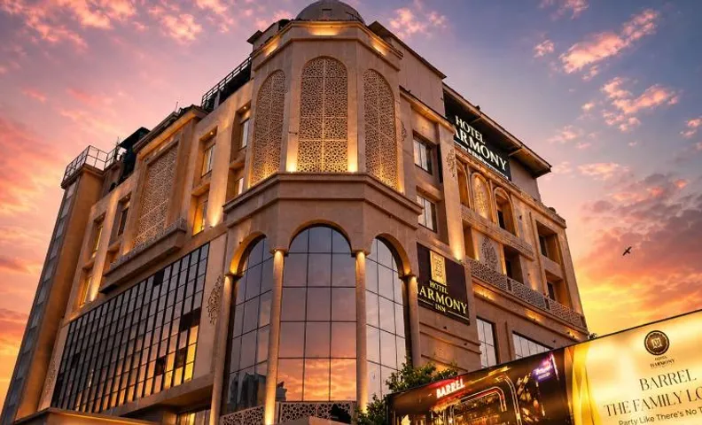 Hotel Harmony Inn