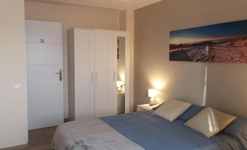 Alquiler habitación privada en hostal