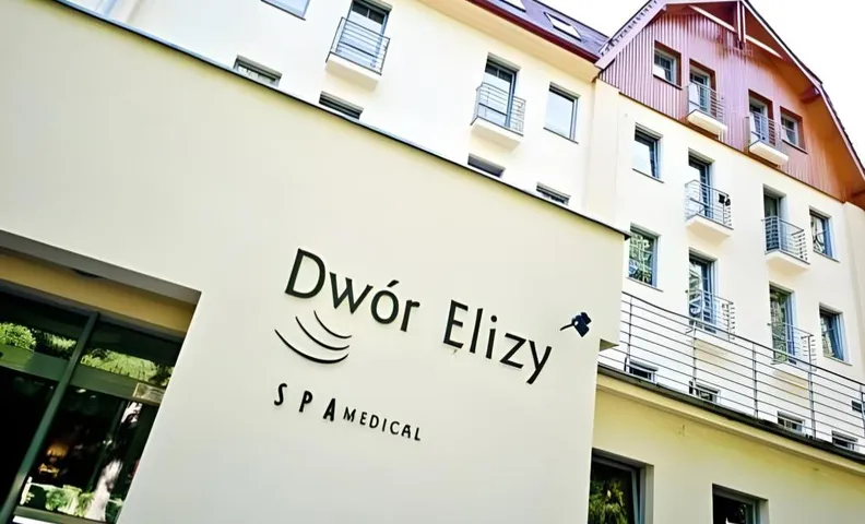 Hotel Nowy Dwor Elizy blisko Sky Bridge